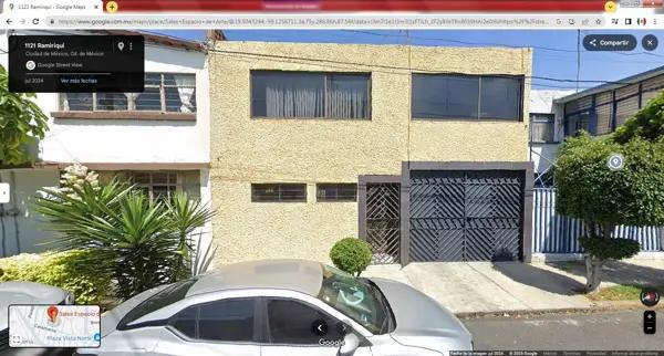 CASA EN MUY BUENA UBICACIÓN,PARA HABITAR O NEGOCIO