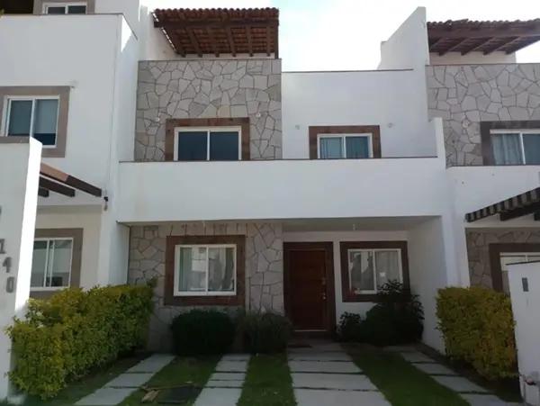 CASA EN VENTA COMO REMATE HIPOTECARIO EN SAN MIGUEL DE ALLENDE GTO.