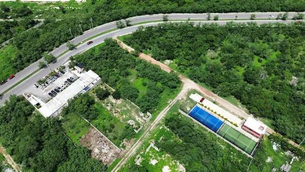 TERRENO EN VENTA EN ESQUINA CERCA DE GRAN SANTA FE,