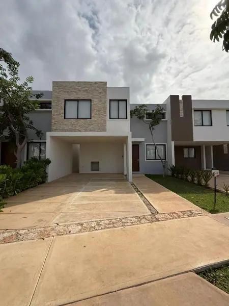 CASAS NUEVAS EN MÉRIDA EN PRIVADA CON AMENIDADES