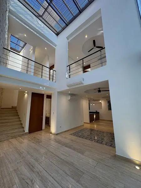 GRAN CASA EN CHOLUL EN VENTA O RENTA