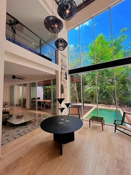 CASA EN VENTA O RENTA DE LUJO MERIDA CHOLUL CASA EN VENTA O RENTA DE LUJO MERIDA CHOLUL