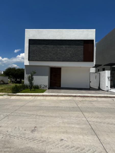 CASA EN VENTA EN VALLES DEL MOLINO A CON RECAMARA EN PLANTA BAJA CASA EN VENTA EN VALLES DEL MOLINO A CON RECAMARA EN PLANTA BAJA