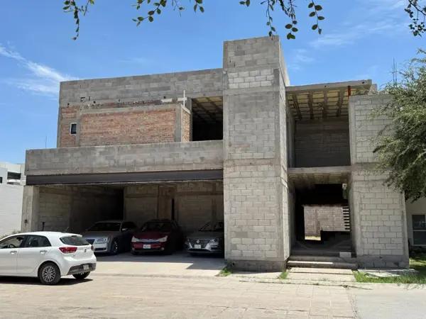 CASA EN VENTA EN RESIDENCIAL LOS ALPES TORREÓN, COAH
