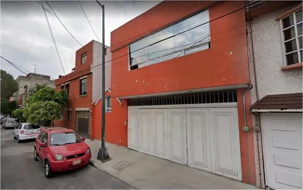 CASA EN VENTA C. PIRÁMIDES  CLAVERIA AZCAPOTZALCO CDMX