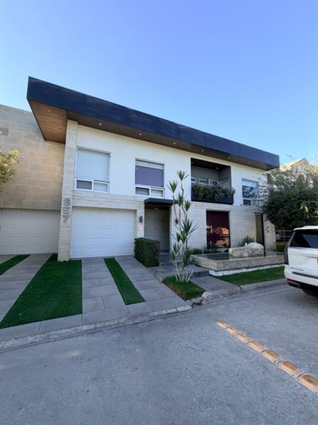 Hermosa casa en Venta, las Villas