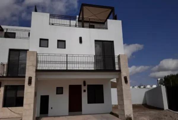 COMPRALE DIRECTO  AL BANCO LA CASA DE ENTREGA INM EN AMPLIACION EL REFUGIO QRO.