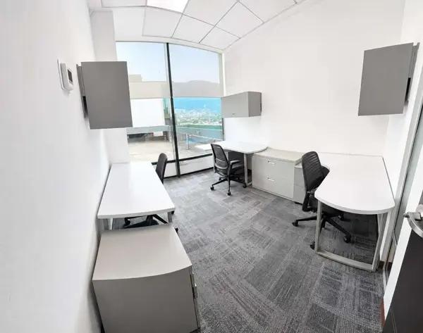 OFICINA CORPORATIVA EN SANTA MARIA