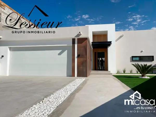 Casa en comunidad cerrada en venta en Quintas del Solar, Juárez, Chihuahua
