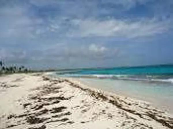 SE VENDE TERRENO FRENTE AL MAR CANCUN UVERO-MAHAHUAL