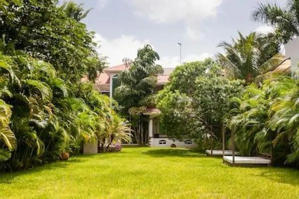 SE RENTA CASA EN LAGOS DEL SOL
