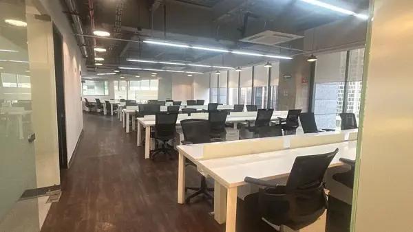 SE RENTA OFICINA PLUG & PLAY EN PASEO DE LA REFORMA