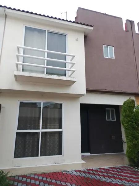 Casa en Venta en Fraccionamiento Las Misiones I, en Toluca, México.