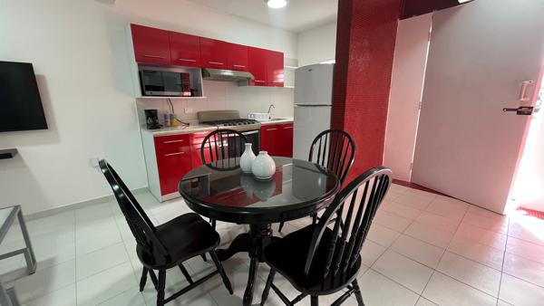 Rento Departamento AMUEBLADO y EQUIPADO cerca de IMSS 71 y col
Torreón Jardin 
Info 8711156003
Mayra