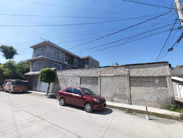 Venta de Casa Habitación con Amplio Espacio en Acolman