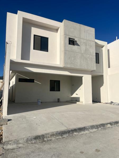 CASA EN RESIDENCIAL ALTAVISTA