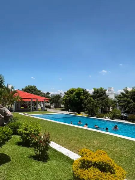 Casa en venta en Atlacholoaya, Xochitepec, Morelos