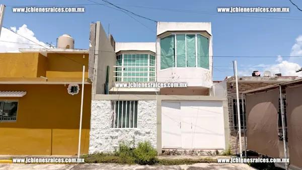 CASA EN VENTA DE 4 RECÁMARAS + ALCOBA – GEO DEL PUERTO, VERACRUZ