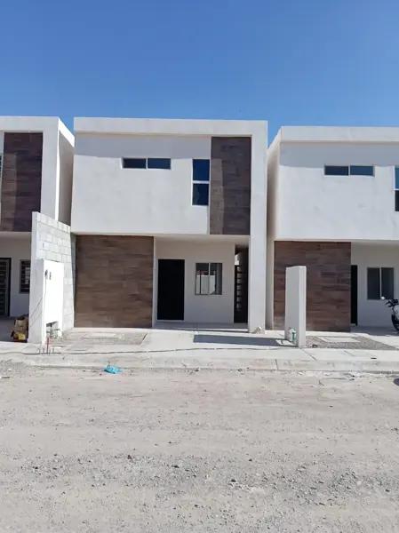 Casa en venta, nuevo fraccionamiento villa los álamos, en lerdo!