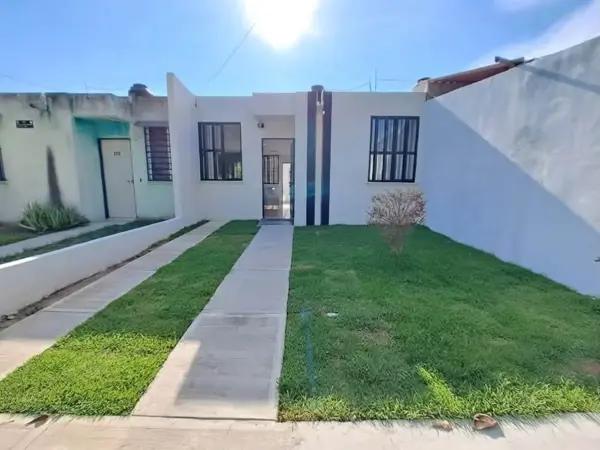 La CASA más económica que tenemos en Manzanillo
