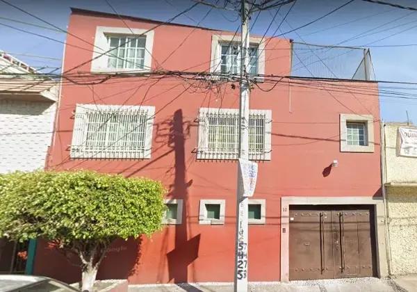 VENTA DE CASA VOMO REMATE HIPOTECARIO EN AGRICOLA ORIENTAL, CDMX.