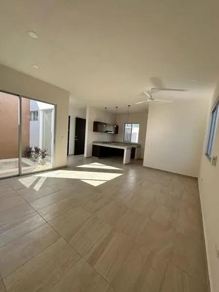 | Villa en renta con alberca privada en Temozón Norte |