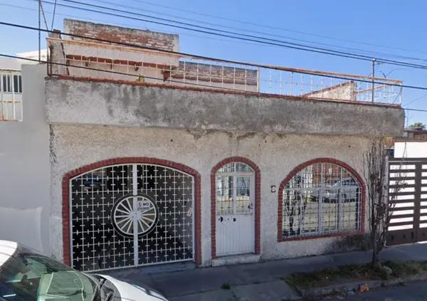 Casa en Remate con 4 Recámaras en Aguascalientes, San Cayetano