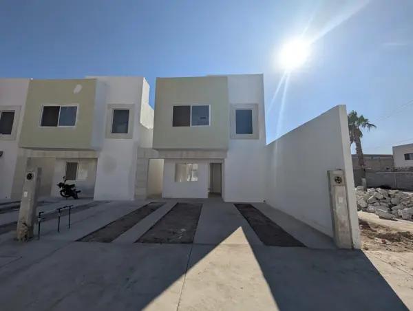 CASA EN VENTA EN PRIVADAS SANTA FE EN TORREON COAHUILA