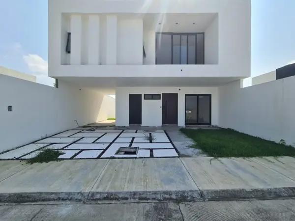 VENDO CASA EN LA RIVIERA VERACRUZANA CERCA DE ANTON LIZARDO