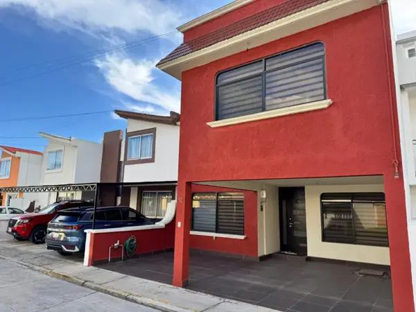 CASA EN VENTA EN SAN SALVADOR TIZATLALLI, METEPEC