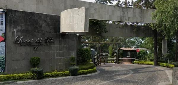 Oportunidad de remate: Amplio departamento en Lomas del Río, Naucalpan de Juárez