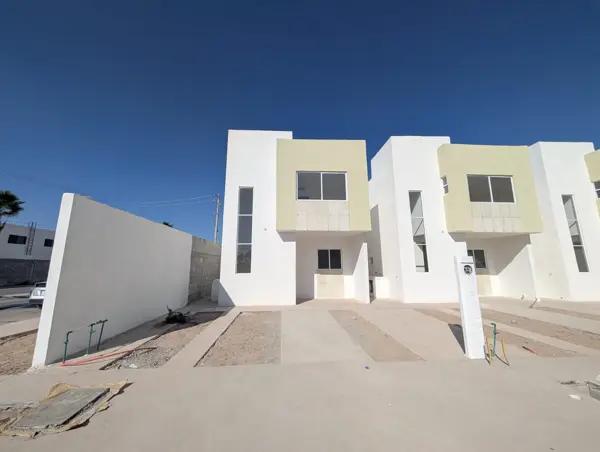 CASA EN VENTA EN PRIVADAS SANTA FE EN TORREON COAHUILA