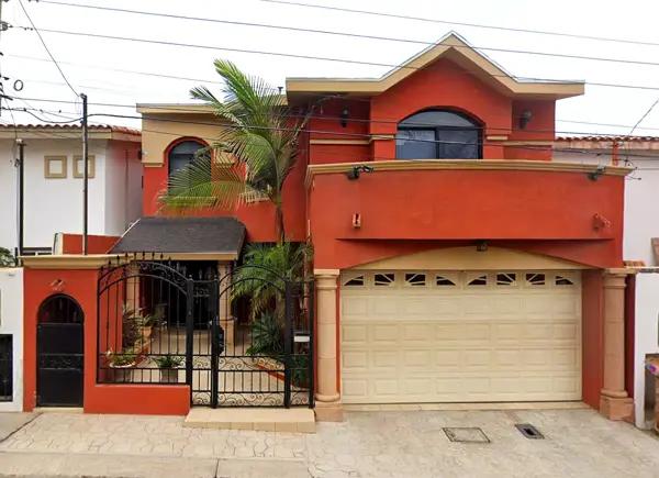 Casa en remate bancario en Ensenada, Baja California
