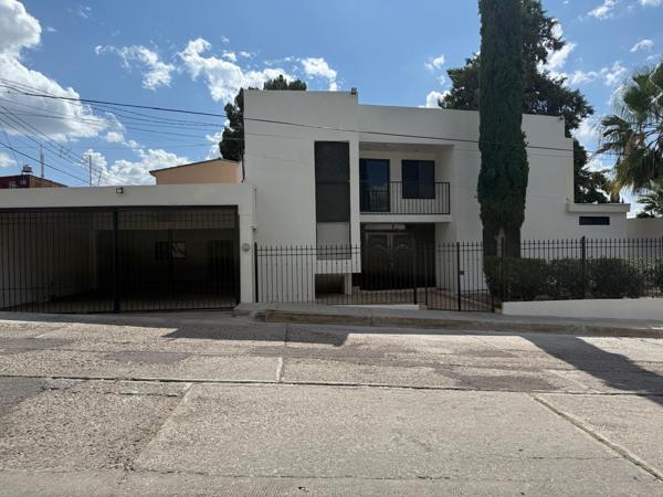 Casa en Venta en Fuentes de Bellavista, Hidalgo del Parral