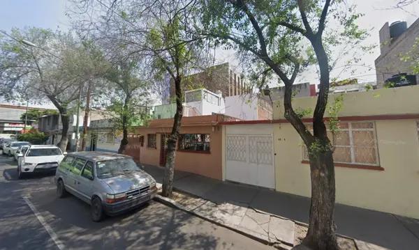 CASA EN VENTA C. PIRINEOS PORTALES CDMX