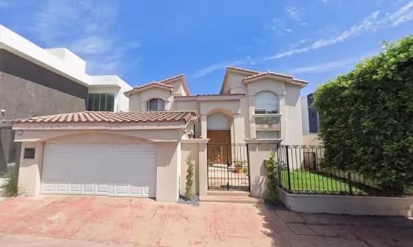 Oportunidad de Remate: Casa Independiente en Jardines de Chapultepec, Tijuana