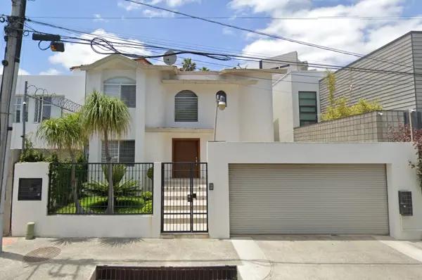Casa en Remate Bancario en Jardines de Chapultepec, Tijuana