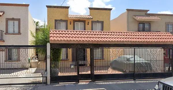 Oportunidad en Remate: Casa en Juárez con Regularización Disponible