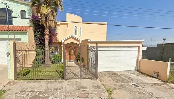 Casa en remate en La Cañada, Chihuahua con precio accesible