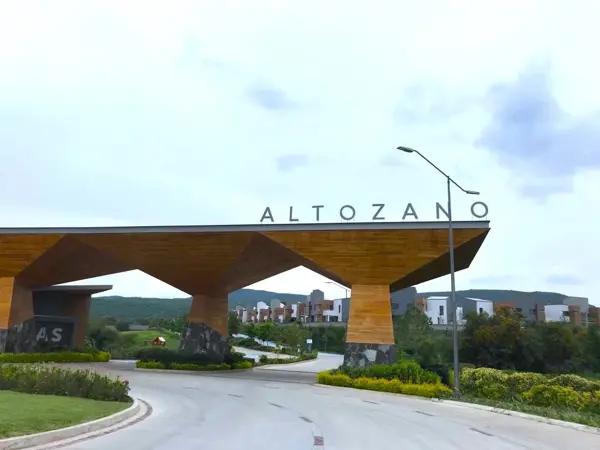 Terreno en venta en Altozano el Nuevo Querétaro, Querétaro, Querétaro