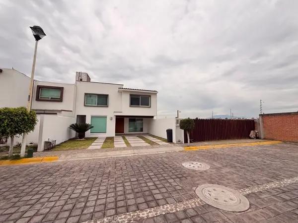 Casa en Condominio en Renta en Rinconada Santa Cruz, Puebla