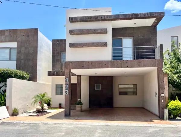 Casa en venta en San Patricio, Gómez Palacio, Durango