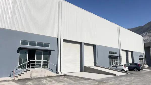 Bodega industrial en Santa Catarina