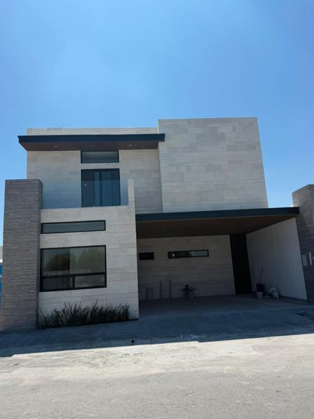Casa nueva en venta frente área verde 
Fracc. Los Ramones