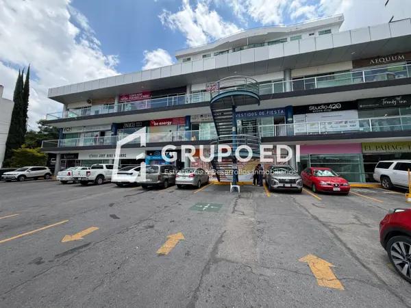LOCAL EN VENTA PLAZA LA BELLA ZAVALETA