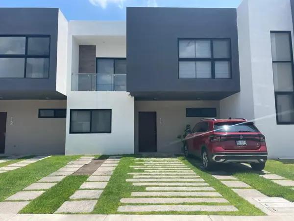 Casa moderna en cluster