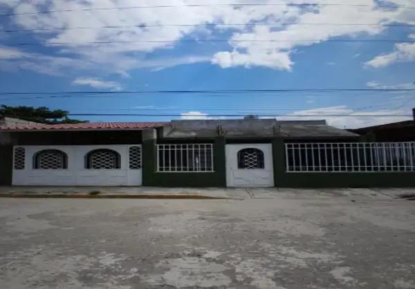 CASA DE ENTREGA INMEDIATA EN 13 De Diciembre, San Rafael, Veracruz