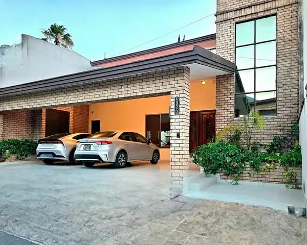 Residencia en Las Torres, Sur de Mty