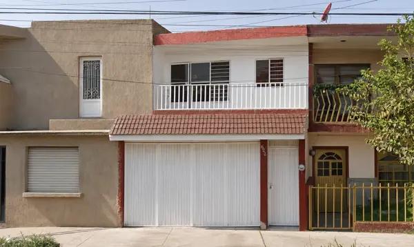 Oportunidad en Guadalajara: Casa en venta por remate bancario en San Vicente