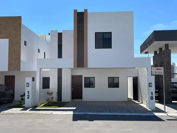 CASA AMUEBLADA EN VENTA EN LOMAS DE LAS ETNIAS, TORREON, COAH